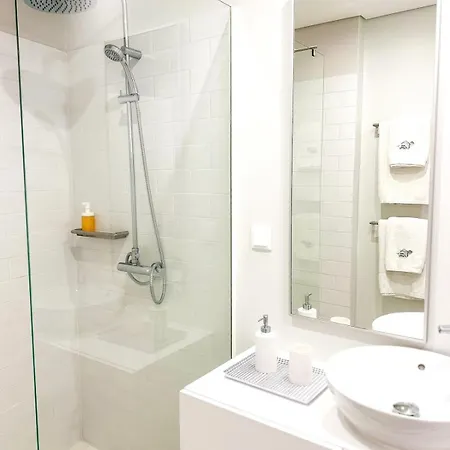 Santa Luzia's Pearl Ii D - *