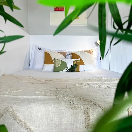 Santa Luzia's Pearl Ii D -